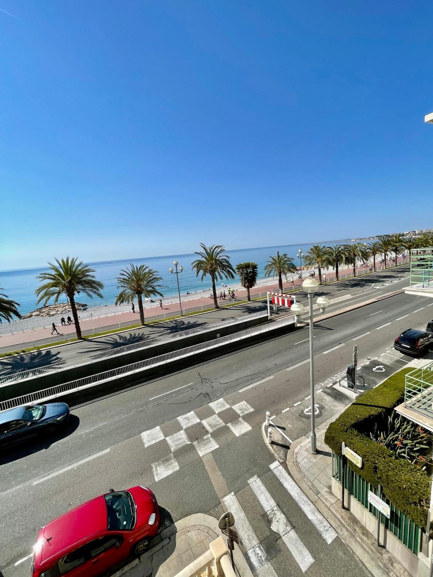 Promenade Des Panoramic Sea View Apartament *